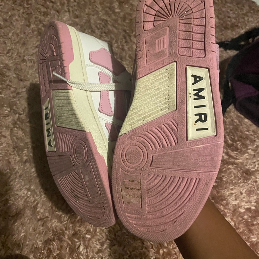 AMIRI White and Pink Low-Top Sneakers